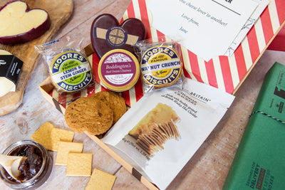 cheese and biscuit hamper
